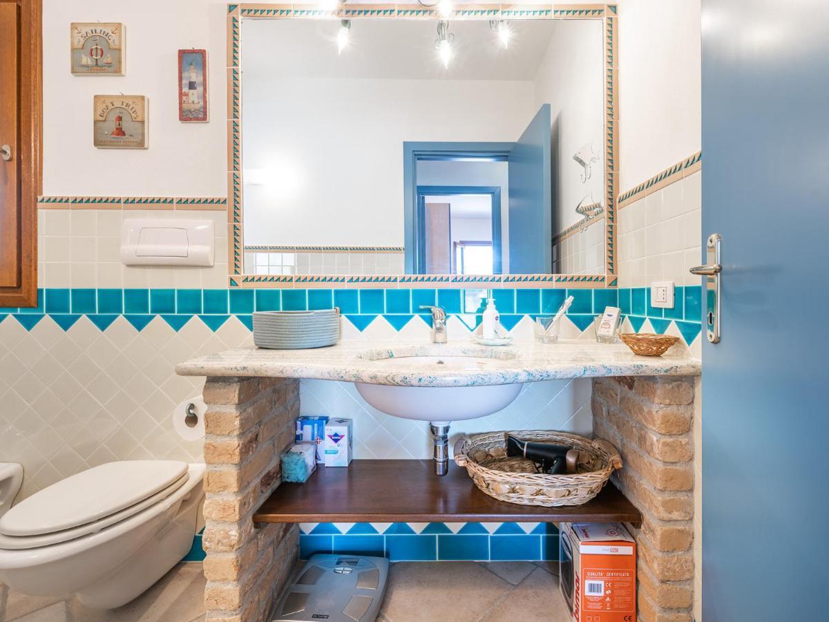Gente Di Mare Lägenhet Villasimius Exteriör bild
